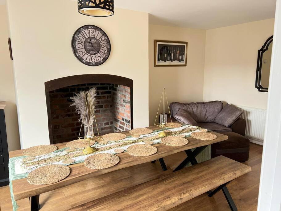 Upper Caerfaelog Farmhouse Llanbister Luaran gambar